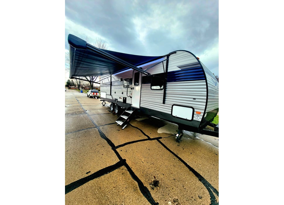 Travel Trailer rentals in Leamington