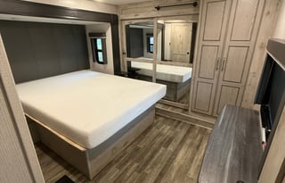 2023 Keystone RV Avalanche 378BH