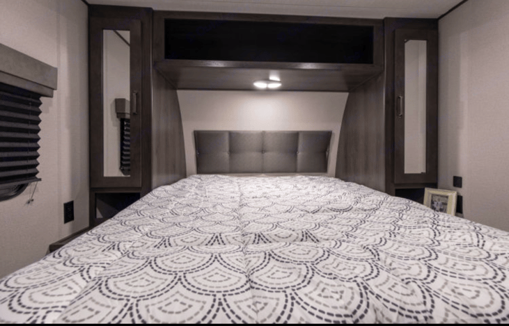 Upgraded memory foam queen size bed in master