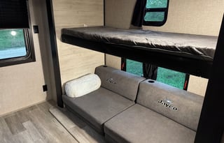 Glamping Good Times! - 2022 Jayco 38BHDS