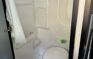 2022 Winnebago Revel 44E