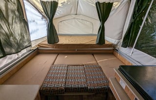 2010 Palomino Y-Series 4100