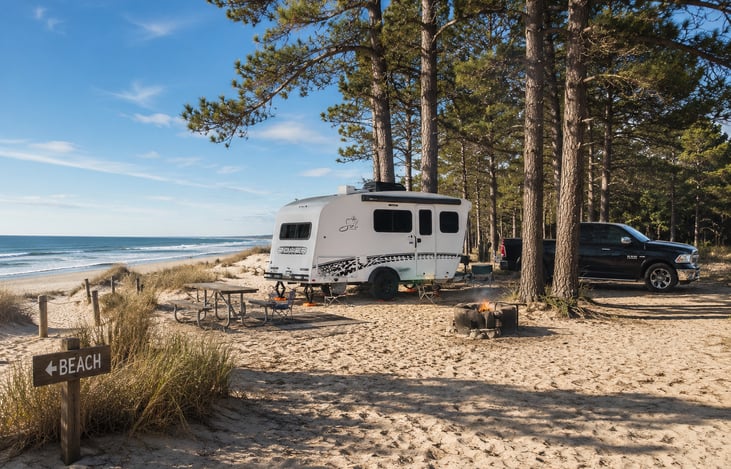 Cozy, simple, and built for the kind of camping memories that actually slow life down. Ready for your next beach escape? The Rover is packed and waiting.