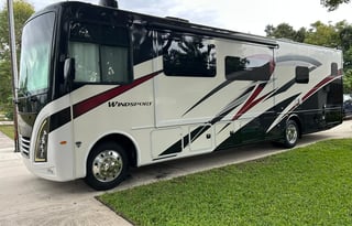 Just Living Our Adventure 2023 Thor Windsport 35M