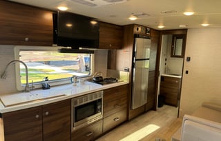 2022 Winnebago Navion 24D