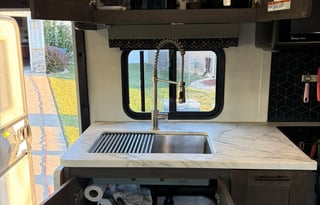 Fully Stocked Family & Pet Friendly Class A RV