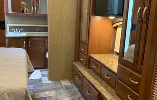 2015 Thor Motor Coach Chateau Super C 35SF