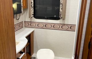 Group-Friendly Jayco Greyhawk Bunk Floorplan