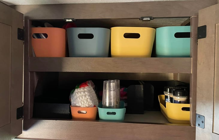 Betsy has a full compliment of dishes, and comes with coffee and spices included for your convenience.