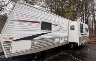 Cozy Home Pet Friendly RV