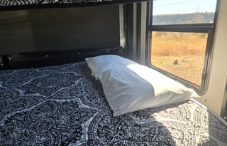 STEVE AND PEGGYS RV RENTAL AND HOSTING.