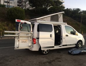 recon camper nv200 envy