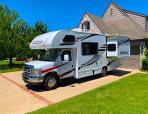 Thor Motor Coach Freedom Elite 22FE