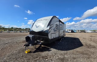 Family-Friendly Dutchmen Aerolite/ Delivery