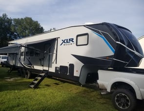Forest River RV XLR Boost 36TSX16