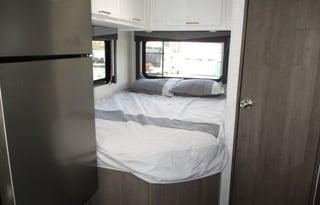 2024  24' Thor Four Winds 22E