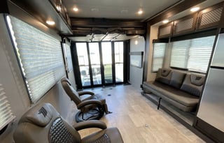 2019 Jayco Talon Platinum 392T