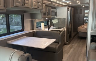 2024 Fleetwood RV Frontier 34GT
