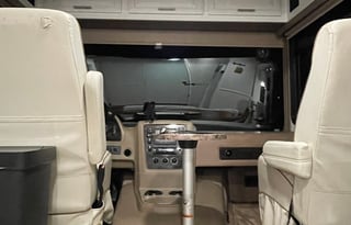 Luxury Style - 2016 Forest River Georgetown 364T