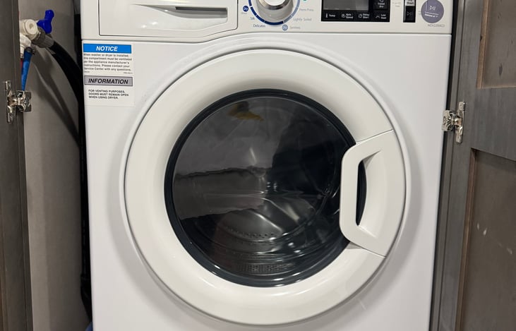 Washer / dryer Combo