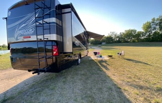 2011 Tiffin - Allegro Open Road