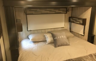 2018 Forest River Columbus F383FB