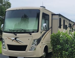 Thor Motor Coach Freedom Traveler A32