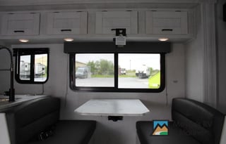 Home onWheels Harvey the RV 2024 EastTOWestEntrada