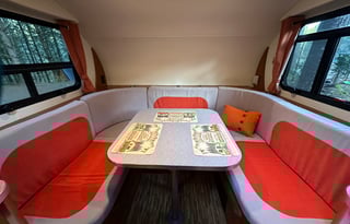 Melissa’s Shasta Airflyte 12ft Retro Can Ham