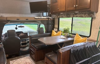 "Neverland" A family friendly 2017 Bunkhouse!