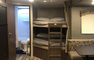 B's Family Fun 2019 Keystone Hideout