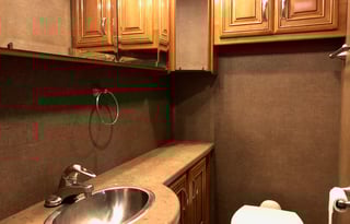 2017 Thor Motor Coach Challenger 37LX ("Molly")")