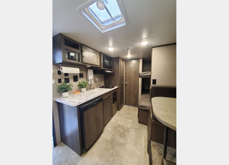 Travel Trailer rentals in Fresno