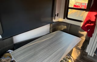 2021 Keystone RV Cougar Half-Ton 24RDS