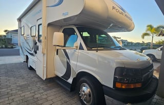 2020 Family & Pet Friendly Class C Motorhome