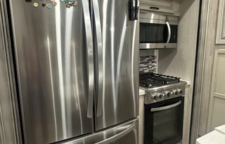 Luxury Camping by the Parkers