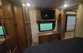 2016 Keystone RV Raptor 300MP