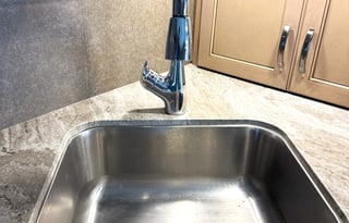 2020 Thor Motor Coach Daybreak 27DB