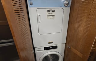 Luxury 2019 Winnebago Forza 34T Diesel Class A
