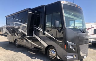 2015 ITASCA Sunstar 27N - FULLY STOCKED