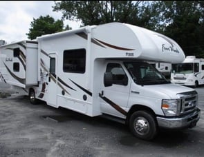 Thor Motor Coach Four Winds 30D Bunkhouse