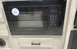 The Woof Wagon - Pet-friendly RV Rental