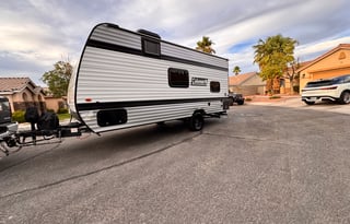 NEW! 2025 COLEMAN 17B - Your Adventures Await - NV