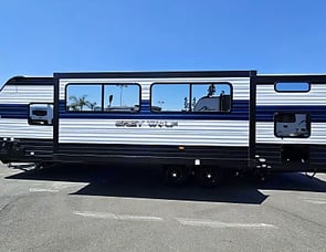 Forest River RV Cherokee Grey Wolf 26DBH