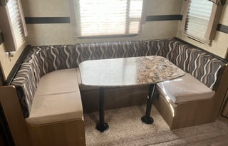 Lisa and Earl’s Family Adventure RV Rental