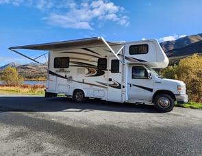 Forest River RV Sunseeker 2300 Ford