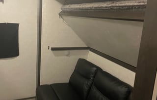 2021 Crossroads Cruiser Aire 33bhb