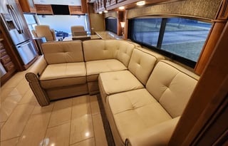 Super Comfy Pet Friendly  2014 Thor Tuscany