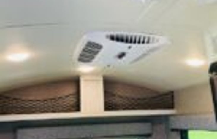 Ceiling AC