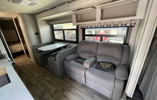 Leticia's Jayco Greyhawk 29MV
